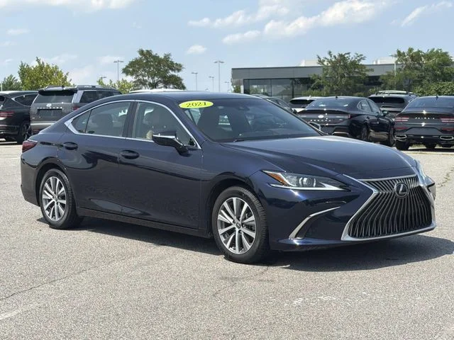 Used 2021  Lexus 350 image 18