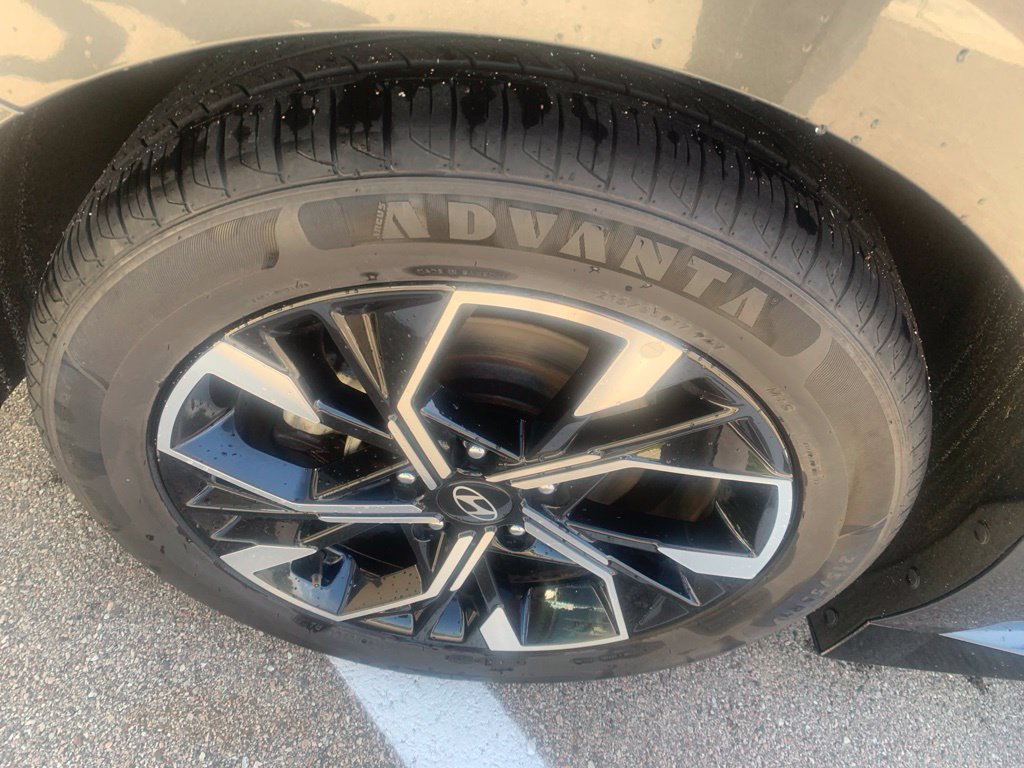 2025 Hyundai Sonata SEL - Photo 38