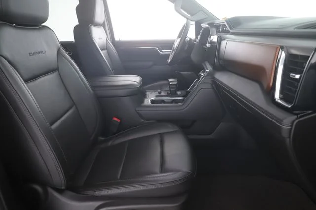 Used 2024 Red GMC Denali image 32
