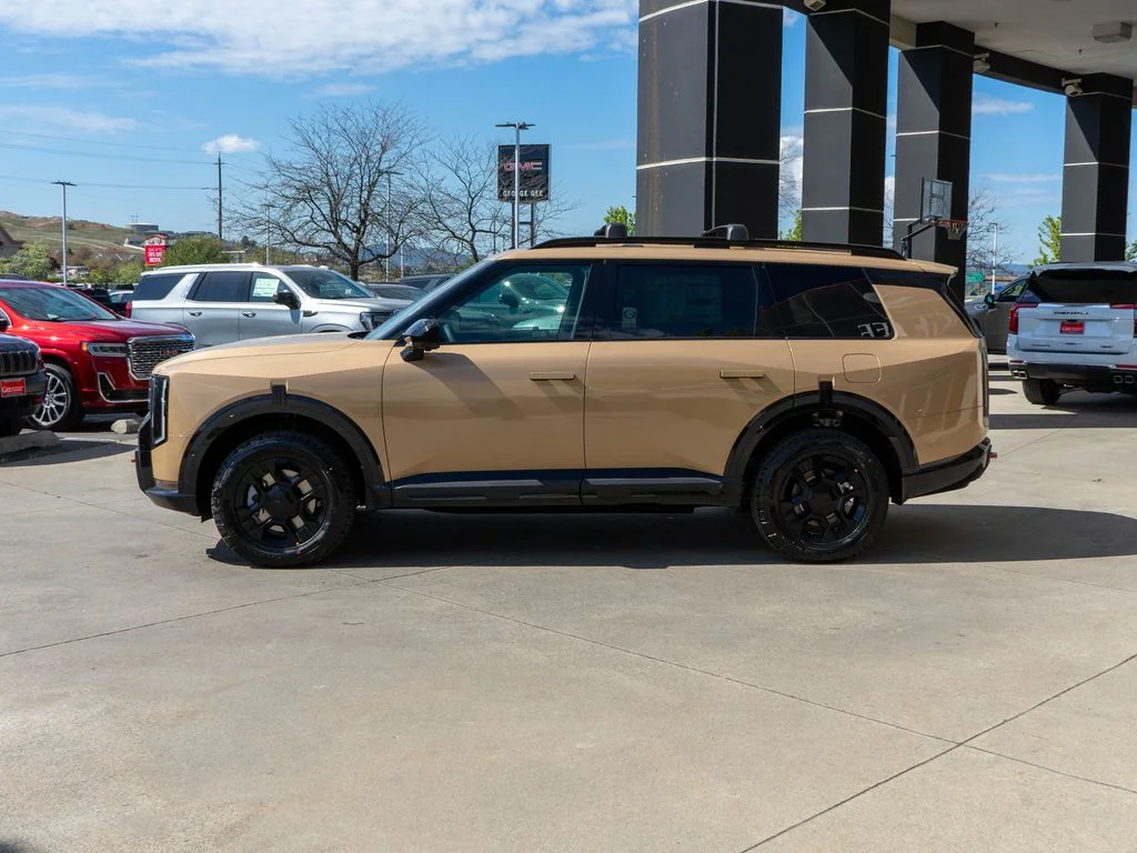 New 2027 Terrain Brown Kia X-Pro SX Prestige image 4