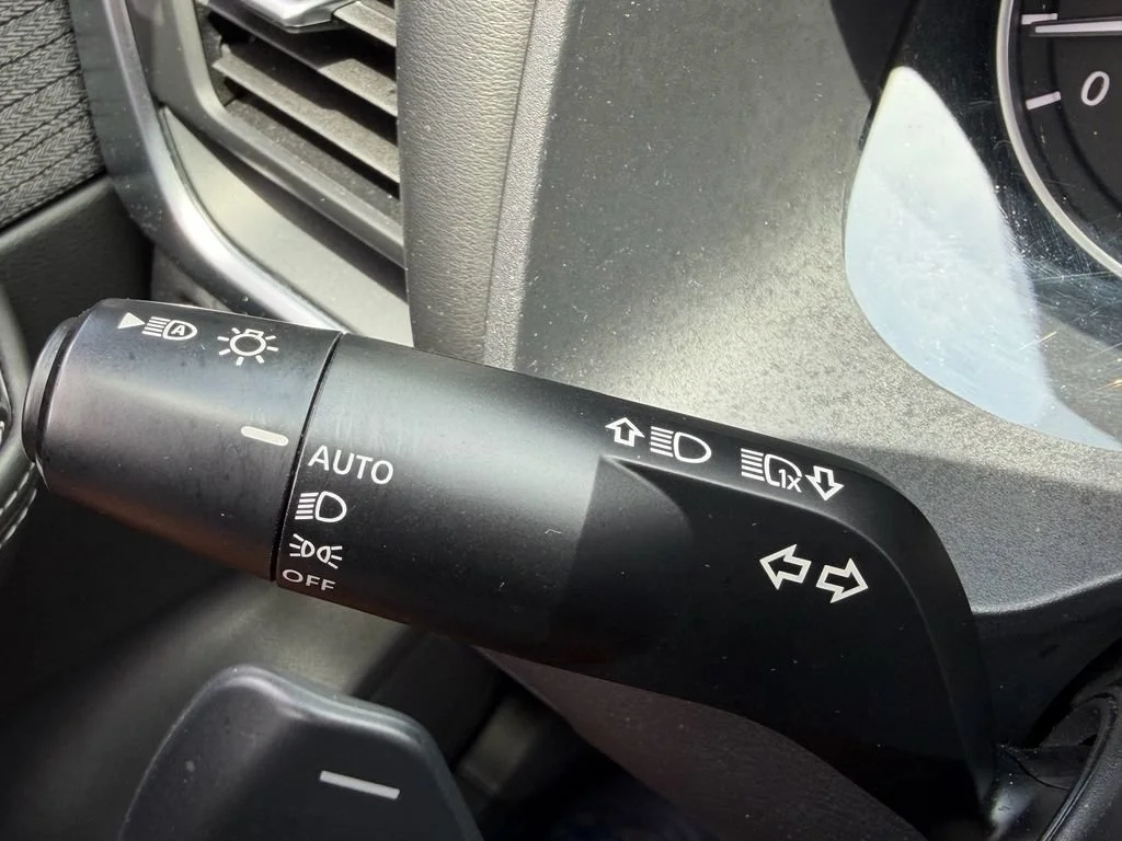 Used 2021 Red Nissan S Intelligent AWD image 29