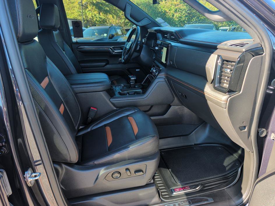 Used 2024 Titanium Rush Metallic GMC AT4 image 12