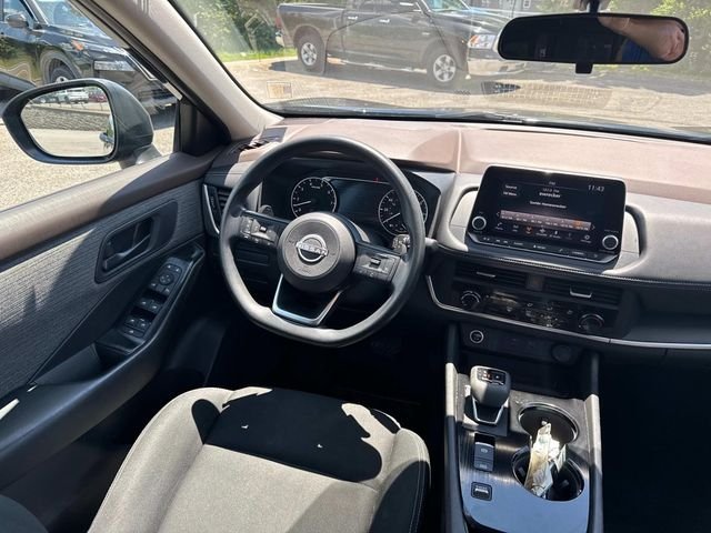 Used 2023 Black Nissan S image 21