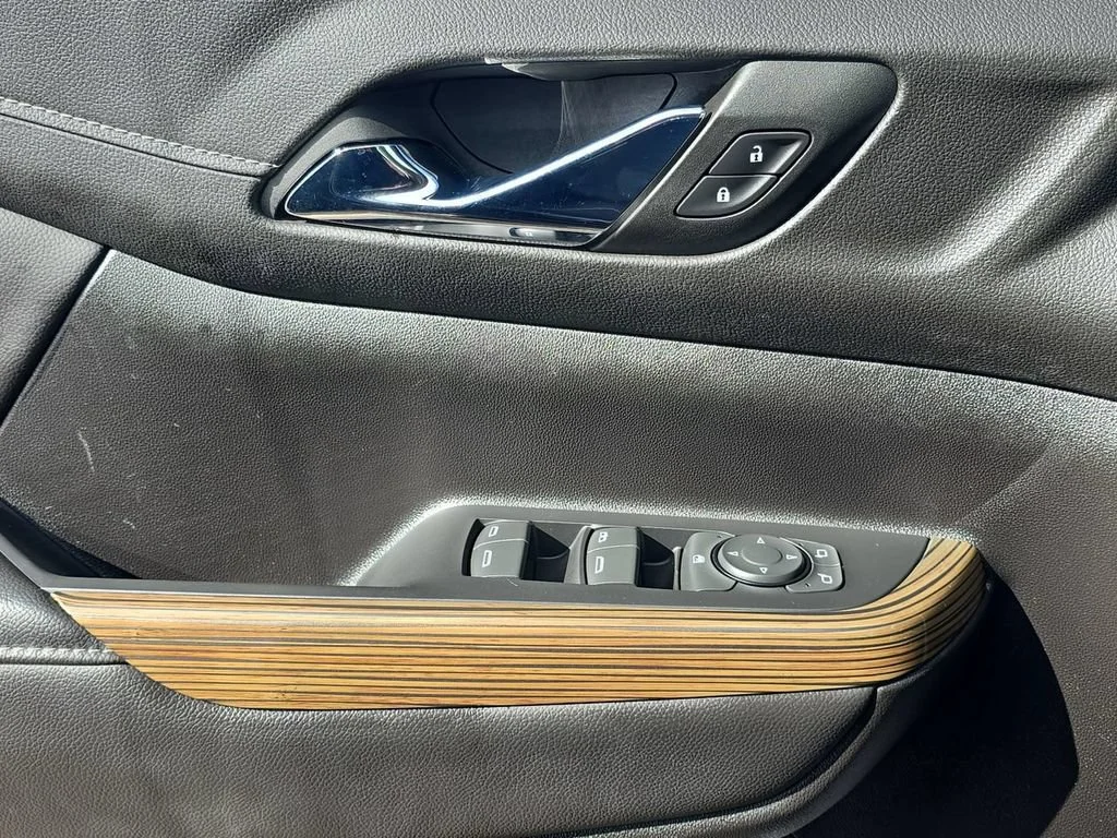 2023 GMC Acadia SLE - Photo 24