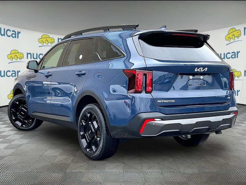Used 2024 Black Kia X-Line EX image 4