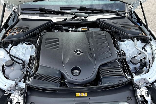 New 2026 Polar White Mercedes-Benz E 450 image 8