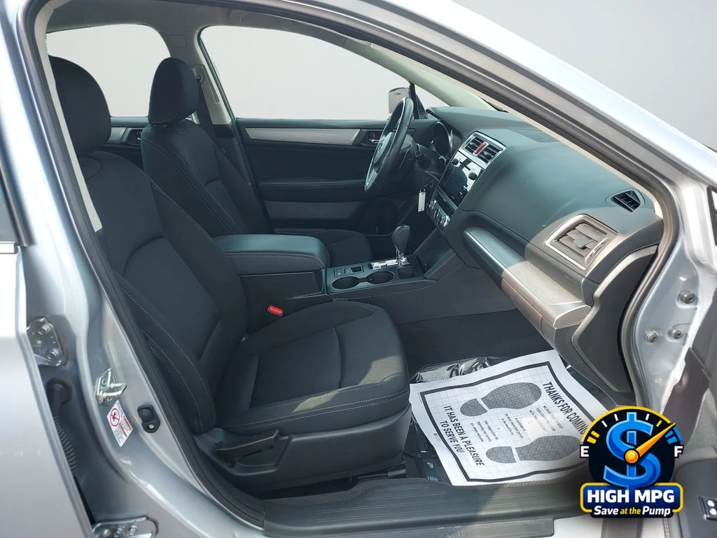 Used 2017 Silver Subaru 2.5i image 24