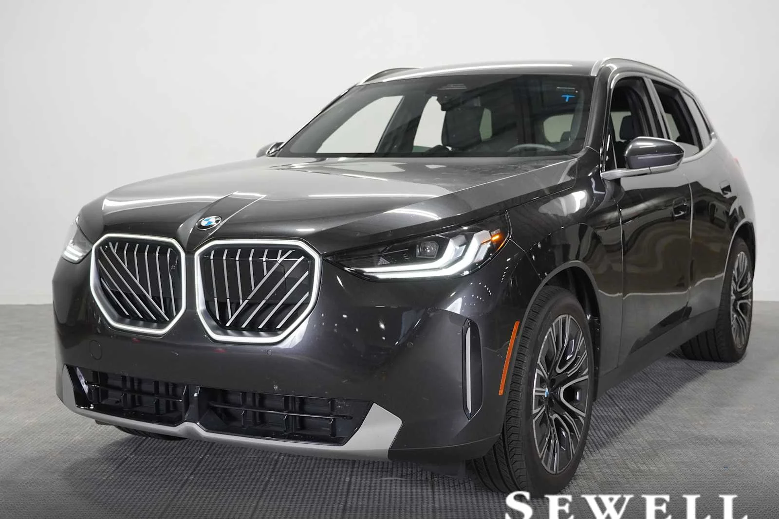 2025 BMW X3 30 XDRIVE's photo