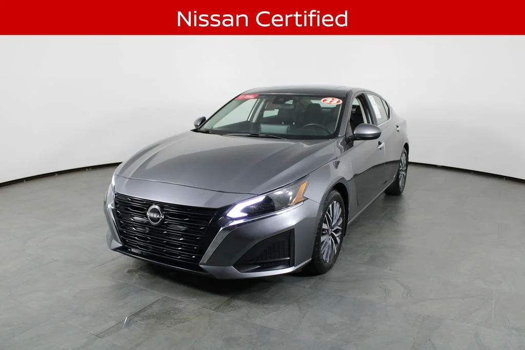 2023 Nissan Altima SV - Photo 2