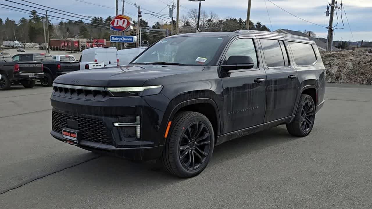 New 2026 High Gloss Black Jeep Summit Obsidian image 4