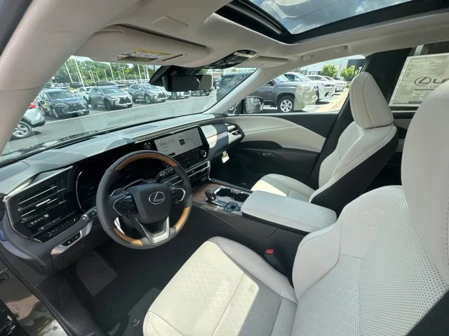 New 2026 Nori Green Pearl Lexus PREMIUM PLUS image 17