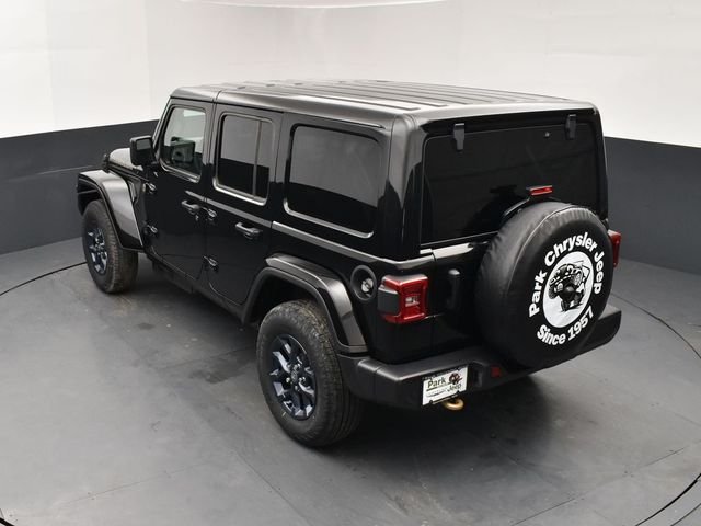 New 2026 Black Clear-Coat Exterior Paint Jeep 85th Anniversary Edition image 16