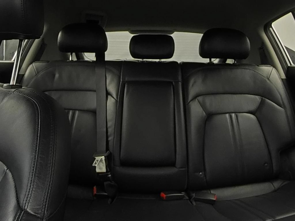 Used 2016 Silver Kia EX image 10