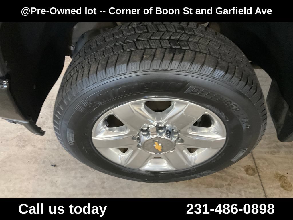 Used 2022 Black Chevrolet LTZ image 11