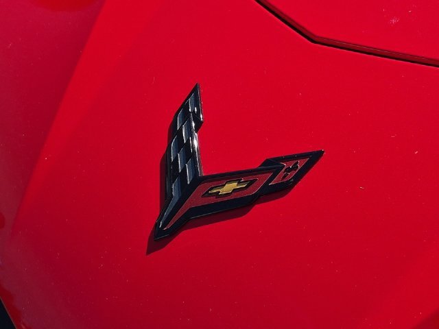 Used 2022 TORCH RED Chevrolet 2LT image 31