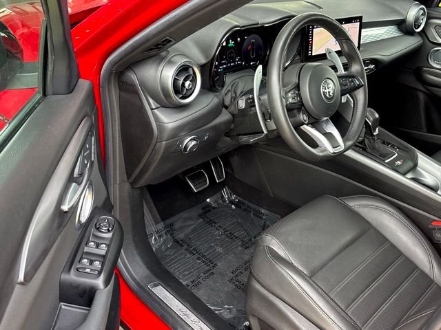 Used 2024 Red Alfa Romeo Veloce image 33