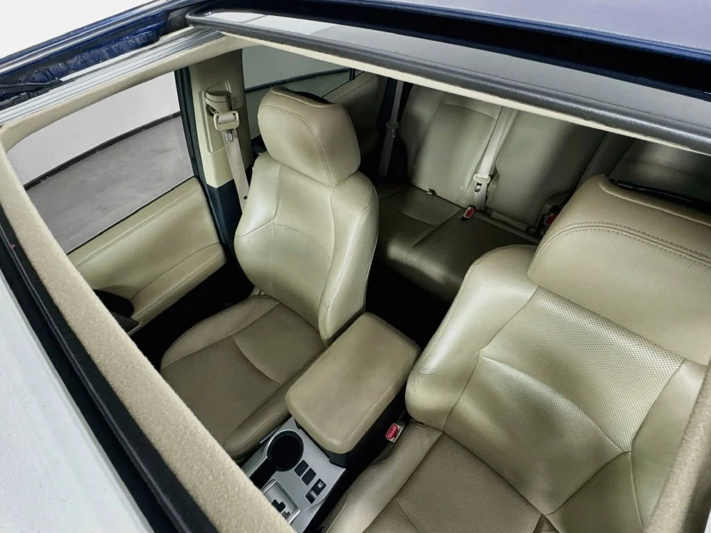Used 2014 Nautical Blue Toyota Limited image 26