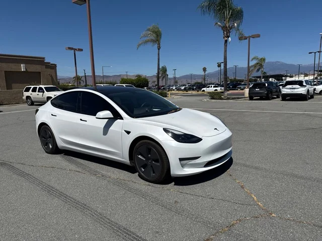 2022 Tesla Model 3 Long Range