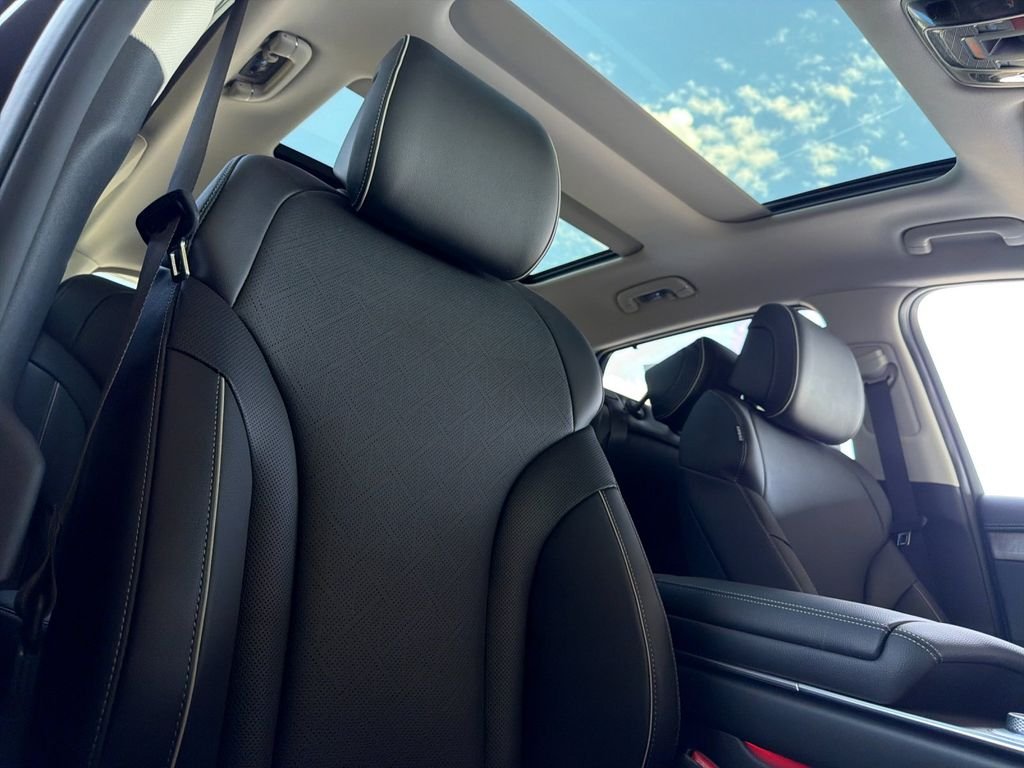New 2026 Black Genesis 2.5T Advanced image 18
