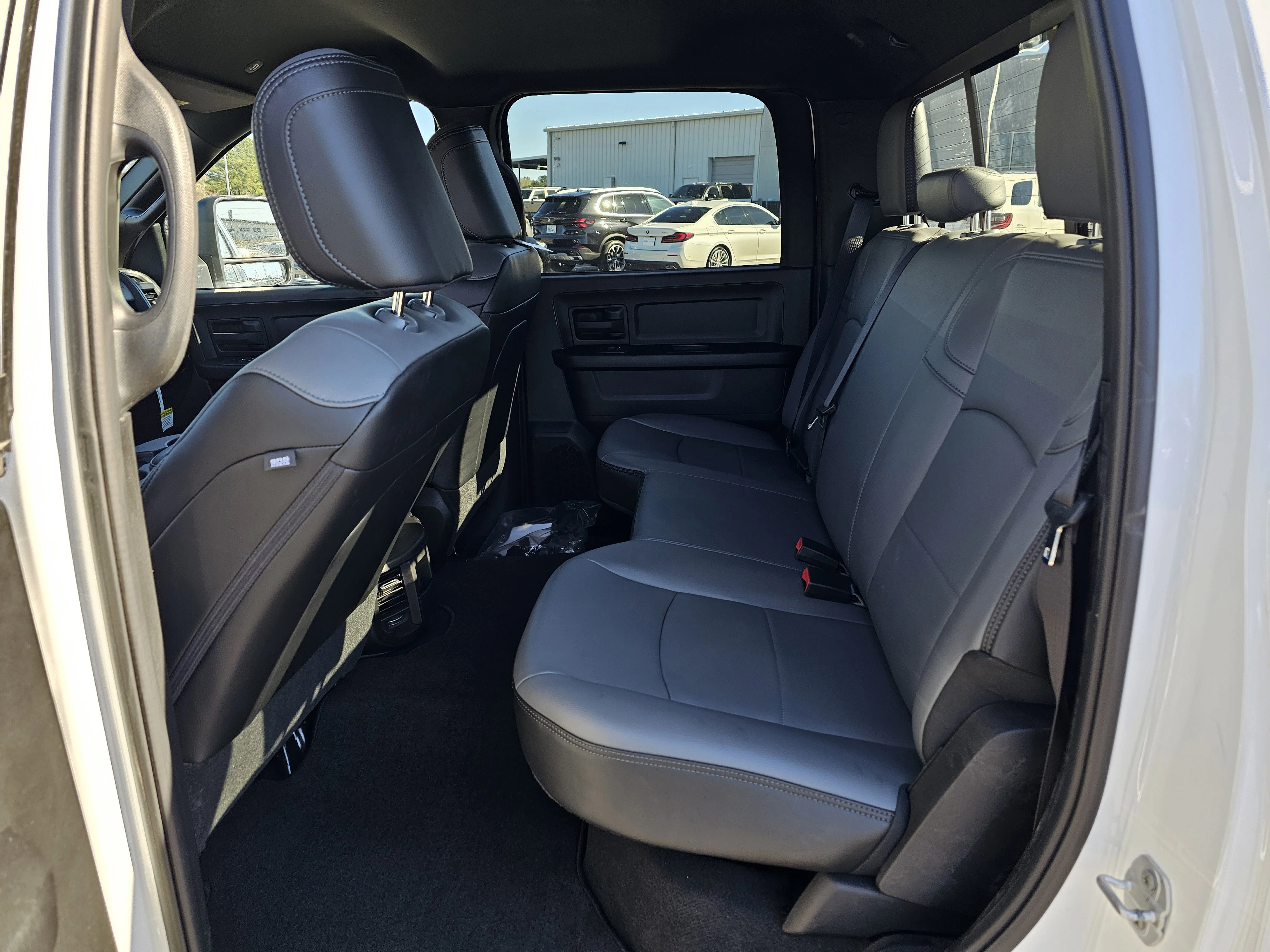 2025 RAM 2500 Tradesman - Photo 30