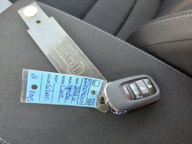 Used 2026 Solar Silver Metallic Honda LX image 3