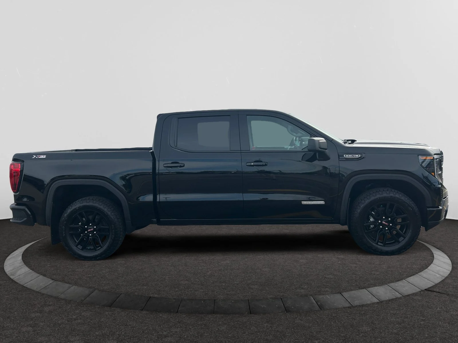 New 2026 Onyx Black GMC Elevation image 6