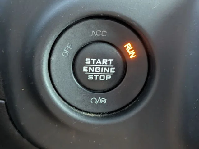Used 2020 Silver Jeep Sport image 26