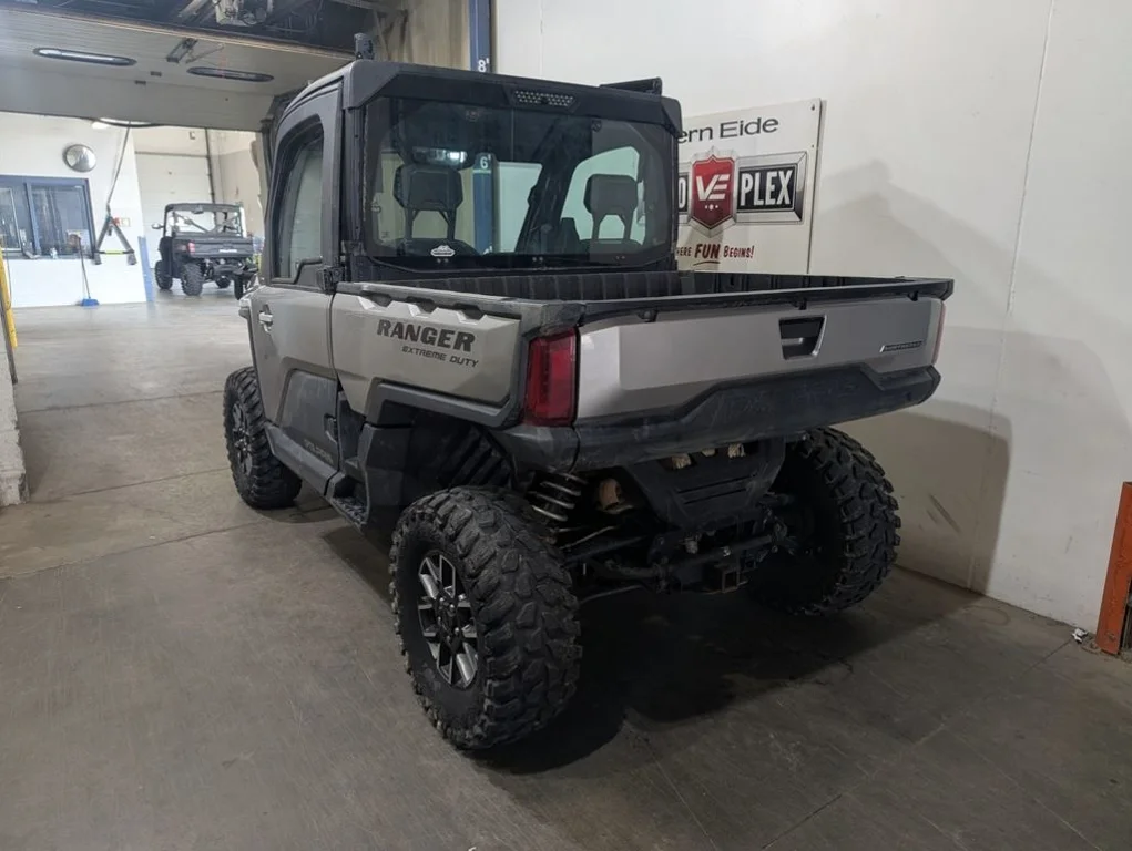Used 2024 SILVER Polaris Premium image 3