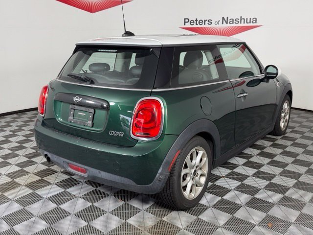 Used 2019 British Racing Green Metallic MINI Signature image 10