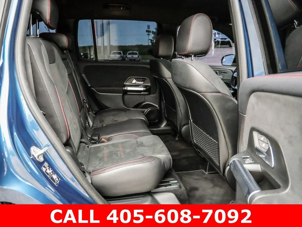 Used 2021 Blue Mercedes-Benz GLB 250 image 20