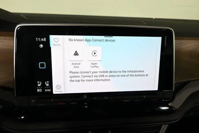 New 2026 Opal White Pearl Volkswagen 2.0T SE w/Technology image 28
