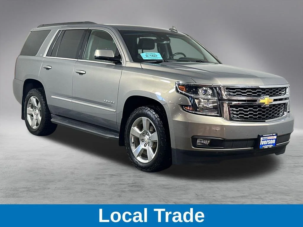 Used 2017 Champagne Silver Metallic Chevrolet LT image 3