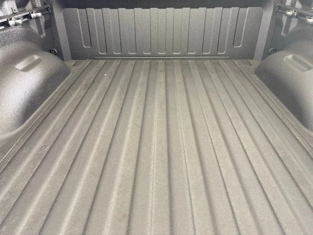 2026 RAM 1500 Rebel - Photo 18
