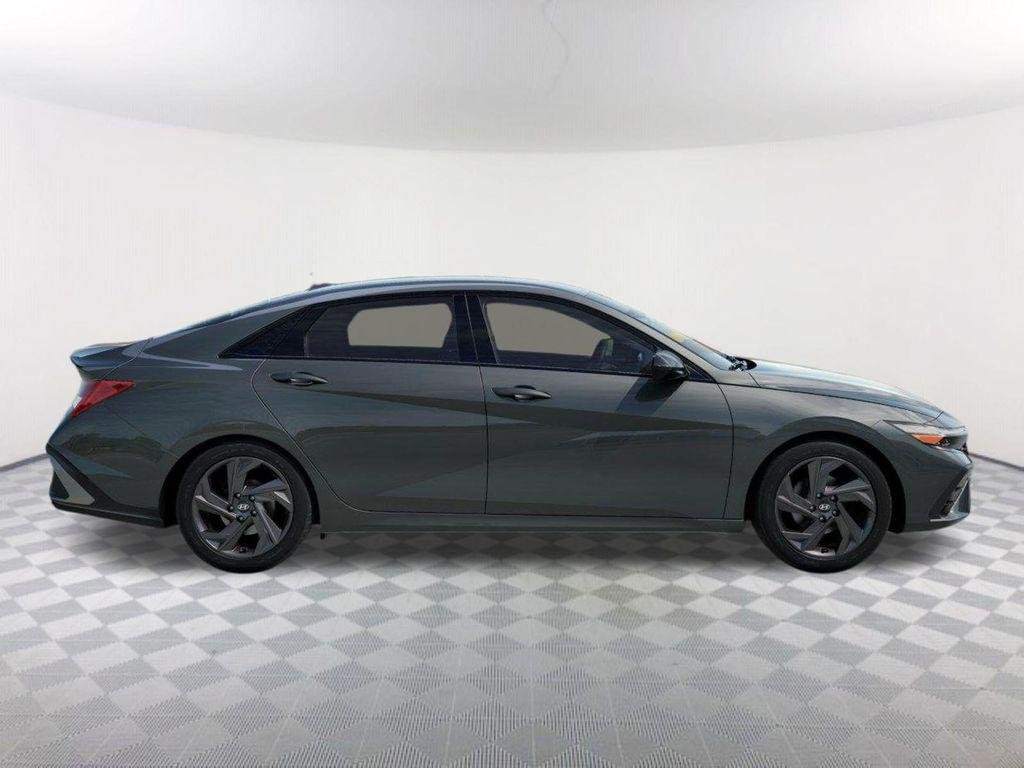 New 2026 Gray Hyundai SEL Sport image 7