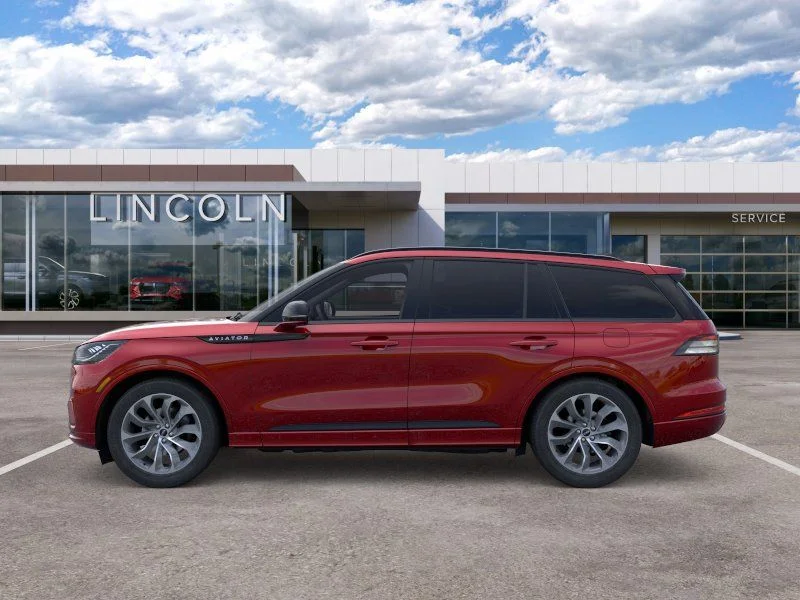 New 2026 Red Carpet Metallic Tinted Clearcoat Lincoln Premiere® image 3