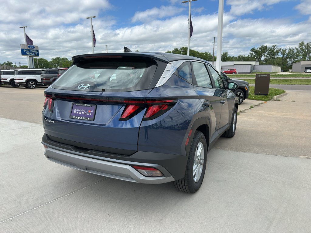 New 2026 Atlantis Blue Hyundai SE image 7