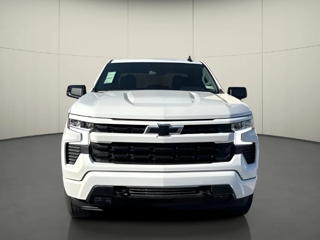 New 2026 Summit White Chevrolet RST image 5