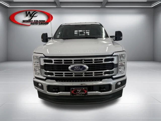 New 2026 Oxford White Ford F-350® XL image 2