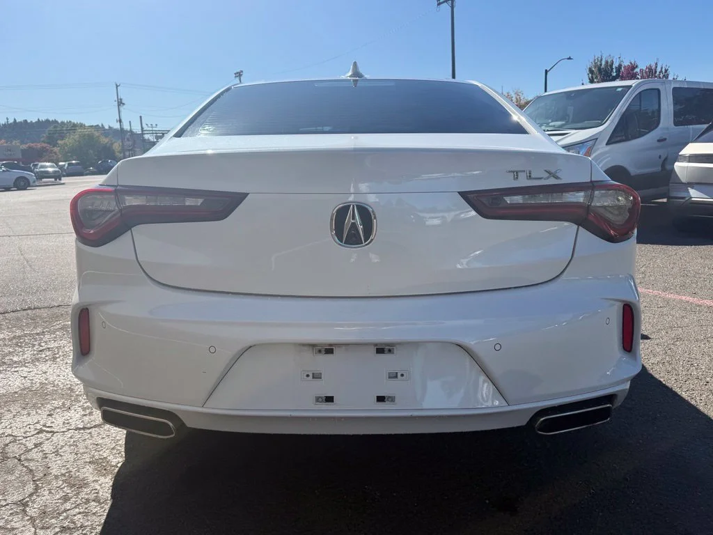 Used 2021 pewter gray metallic Acura Advance image 6