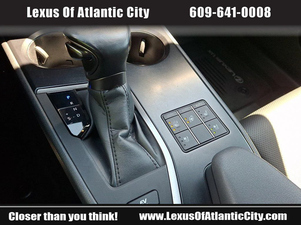 Certified Used 2023 Grecian Water Lexus UX 250h Premium image 15