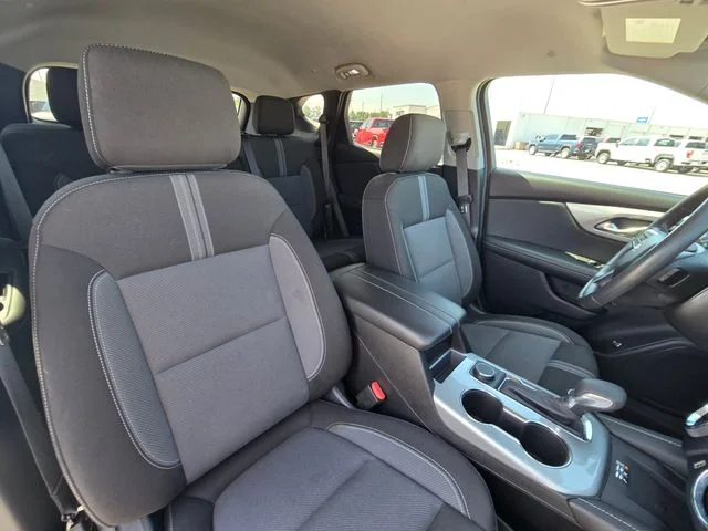 Used 2024 White Chevrolet LT image 19