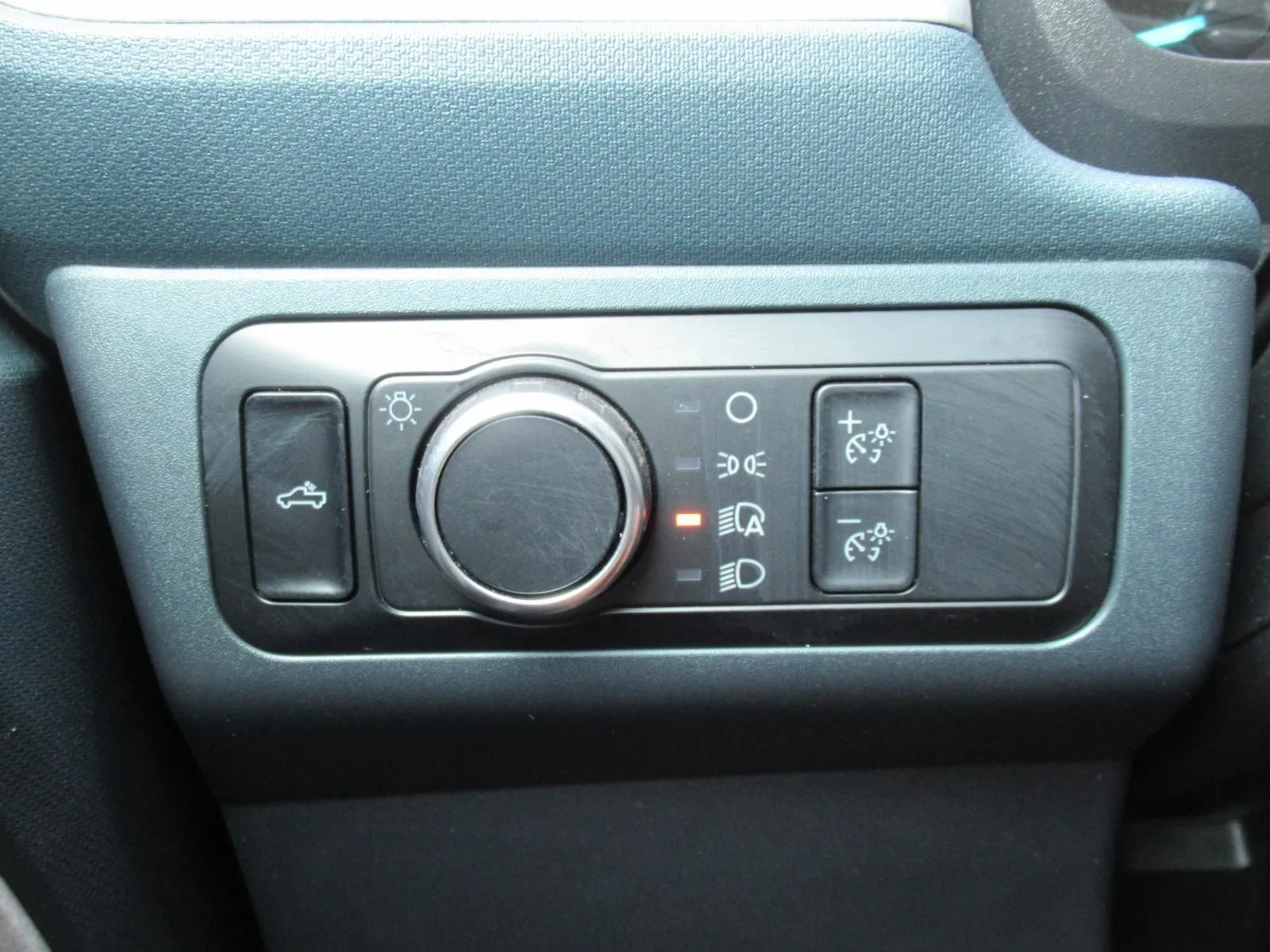 Used 2024 Black Ford XLT image 24