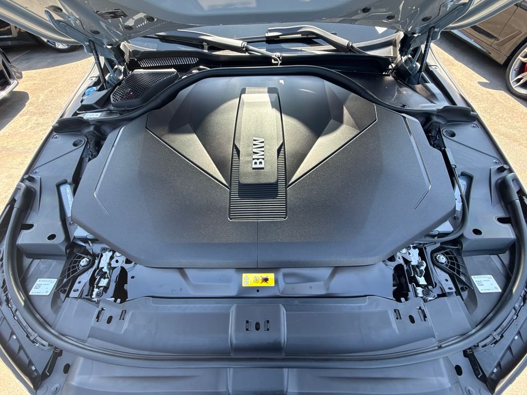 New 2027 Gray BMW xDrive40 image 8