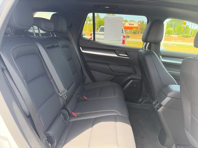 Used 2025 White GMC Elevation image 15