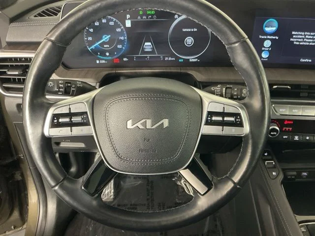 Used 2024 Green Kia SX-Prestige image 18