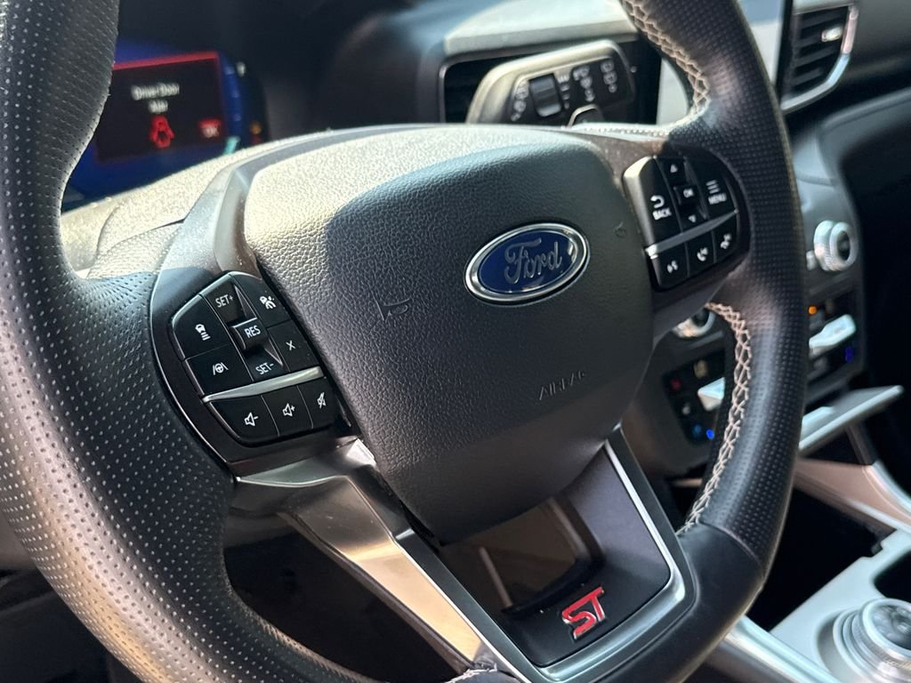 Used 2020 White Ford ST image 29