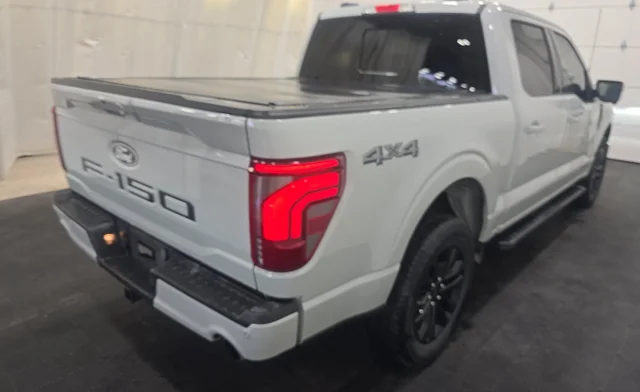 Used 2024 Gray Ford Lariat image 9