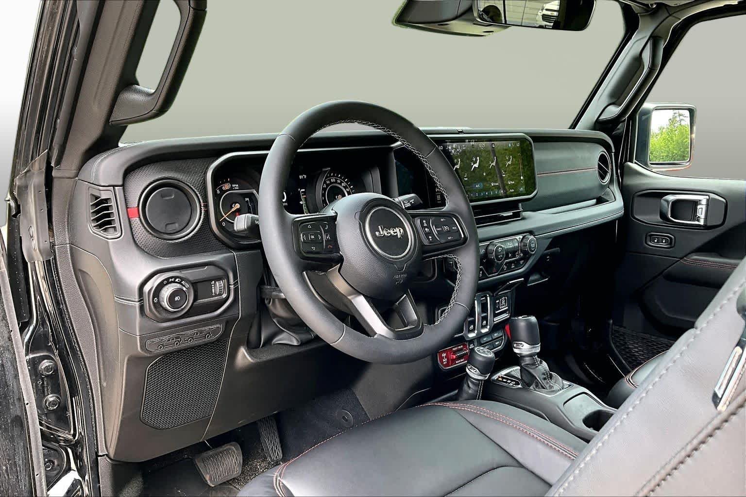 Used 2025 Black Clearcoat Jeep Rubicon X image 18