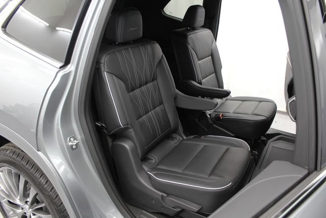 2026 Buick Enclave Avenir - Photo 18