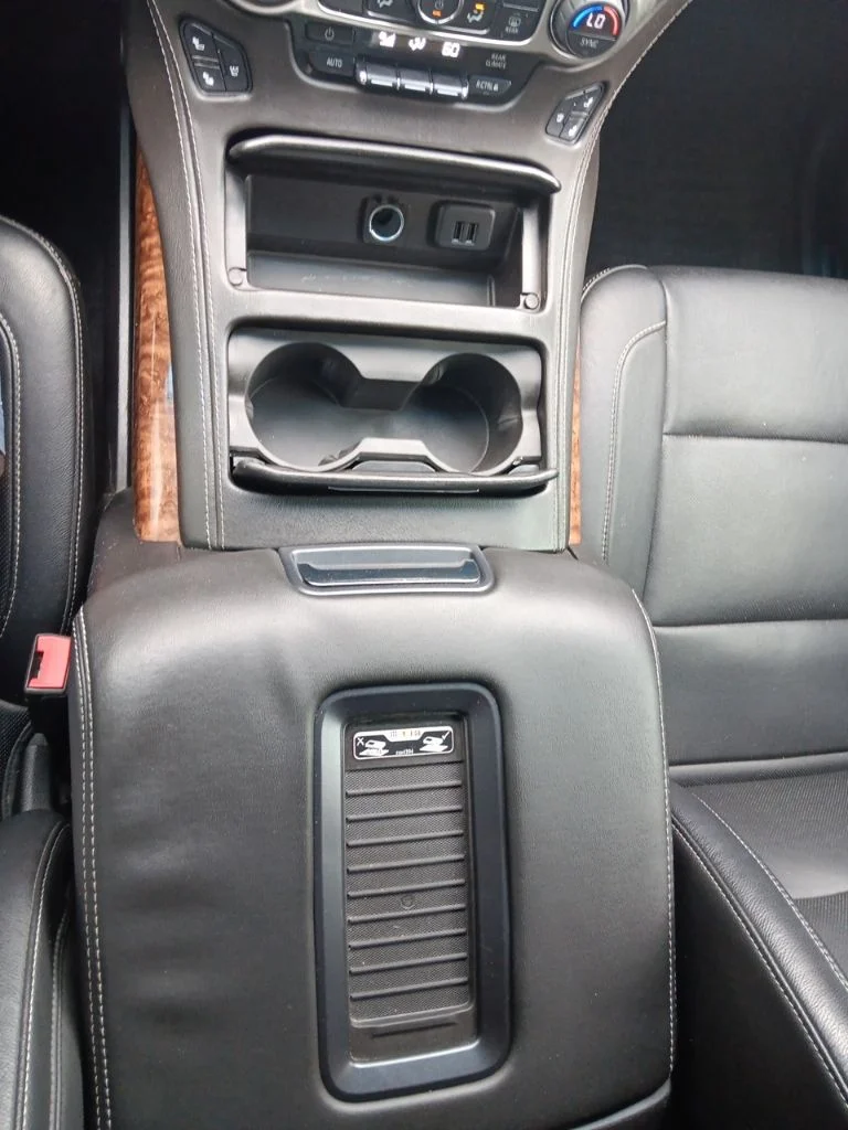 Used 2015 Black Chevrolet LTZ image 22